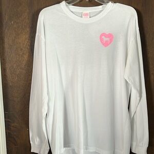 Ladies Pink long sleeve shirt. Size Large. Worn only once. Like new.